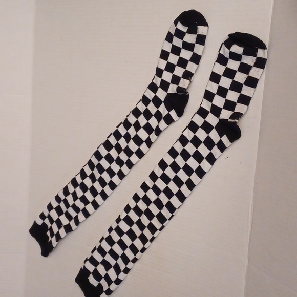 $4 Add-on Really Long Checkered Socks - Kid Size (1 Pair) - Picture 2 of 5